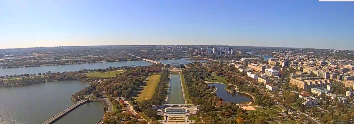 TheNationalMall's tweet photo. #MonumentCam has our favorite view!😍Throughout all seasons and any time of day, we love checking in on our National Mall through this live feed. https://t.co/jxDgOY8nz4 https://t.co/SeNlREURzc