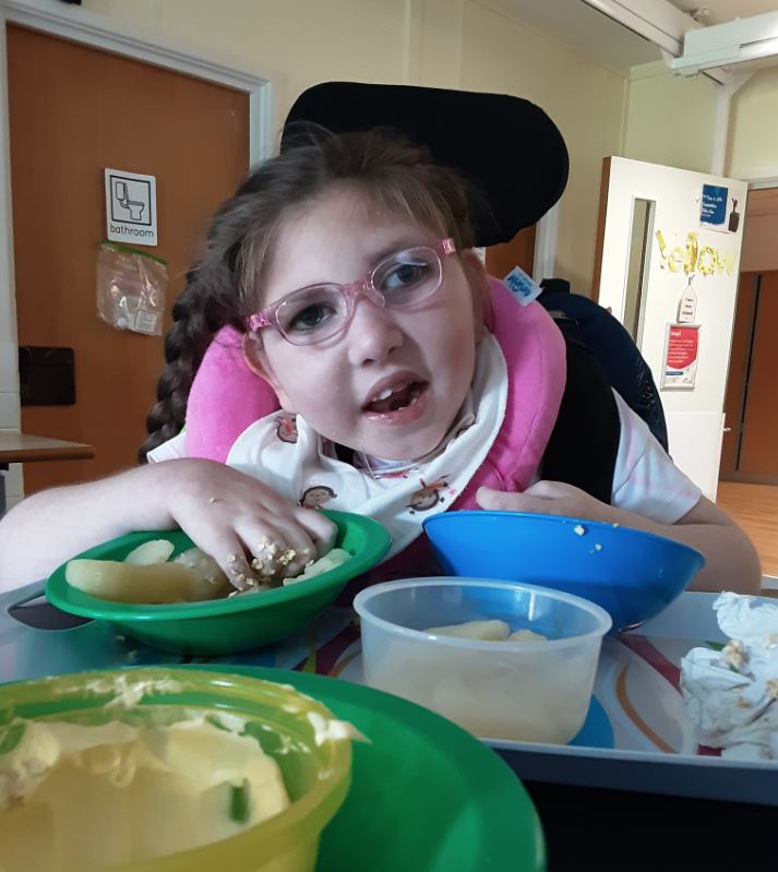 Childrens_Trust's tweet photo. This term at The Children's Trust School, Yellow Class' topic is 'If you go down to the woods...' and they have been doing some fantastic Gruffalo themed cooking. 🐍

The children have been using communication devices to identify body parts, colours and ingredients. 💕 https://t.co/6smyxVx2oe