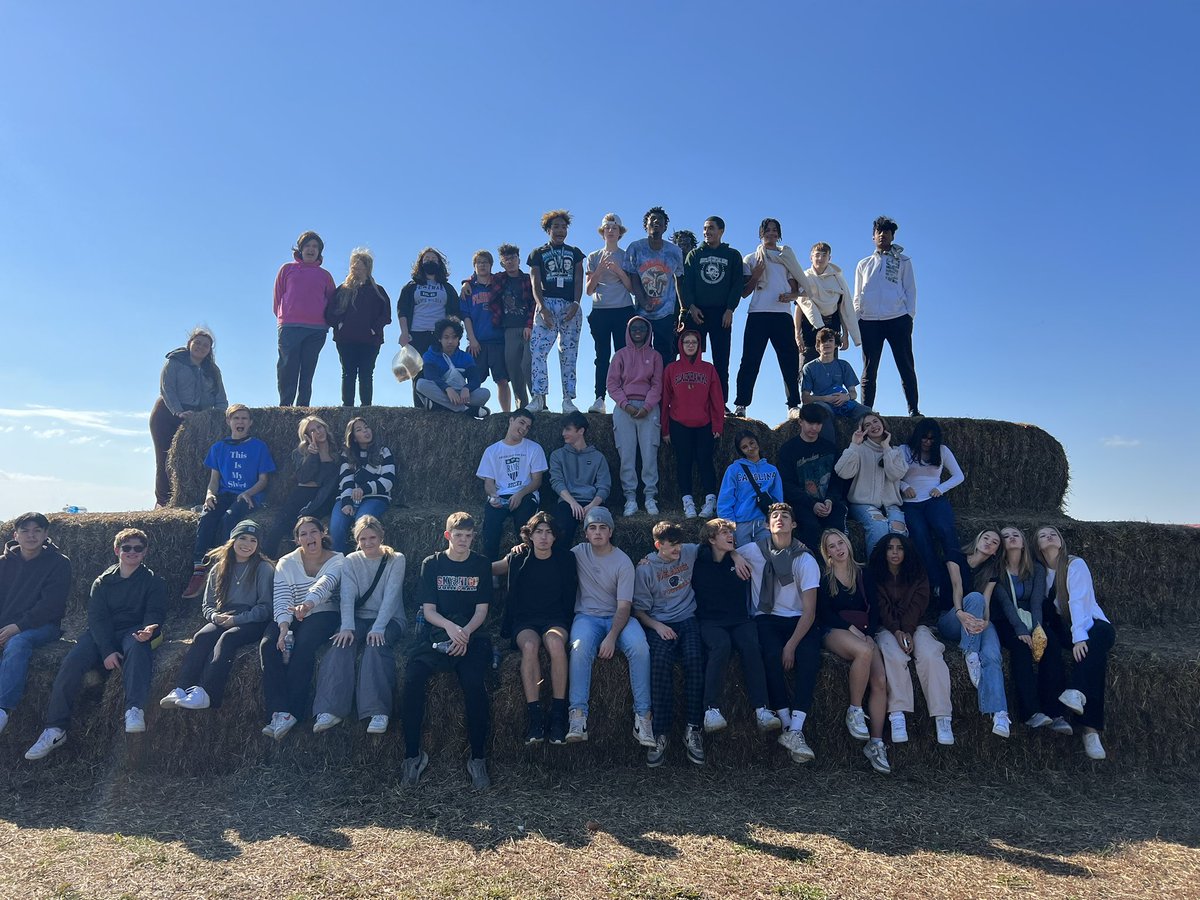 Cooking w/ Pope tweet media