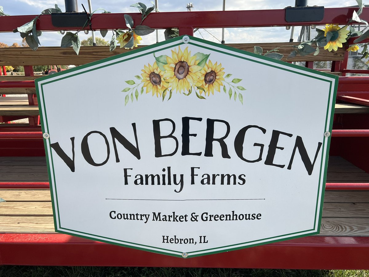 Cooking w/ Pope tweet media