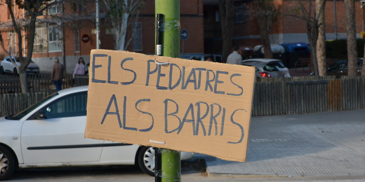 iSabadellcat's tweet photo. .@sospediatriasbd reclama el retorn de la pediatria a tots els CAP de #Sabadell: “Volem ser atesos sempre pel mateix pediatra, al nostre CAP i que no ens atenguin per telèfon o a distància”

https://t.co/xSgm7l6WJj https://t.co/E68eatnF1j