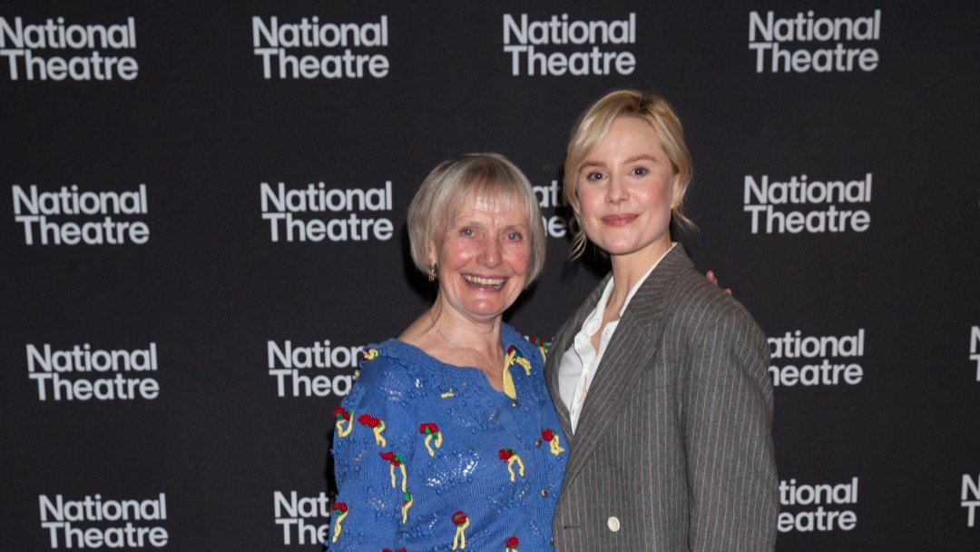 NationalTheatre's tweet photo. ★★★★★ 'Profoundly moving. A drama that captures heart and mind' Guardian
★★★★ 'A beautiful, spellbinding and wrenching tale' Evening Standard

#TheConfessions is playing in the Lyttelton Theatre until 4 November. 

📸 Piers Allardyce https://t.co/nHGS2ZHk70