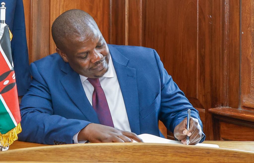 Hon Wanami Wamboka tweet media