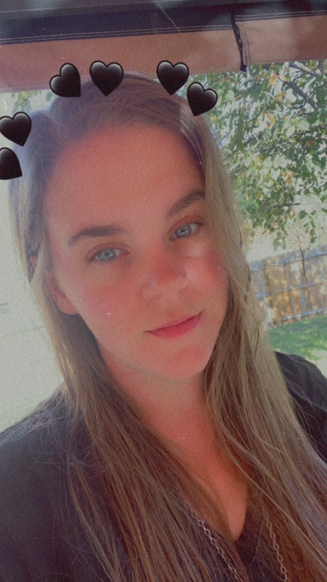 StubbornxPandaa's tweet image. Birthday stream timeeee 💚💚💚