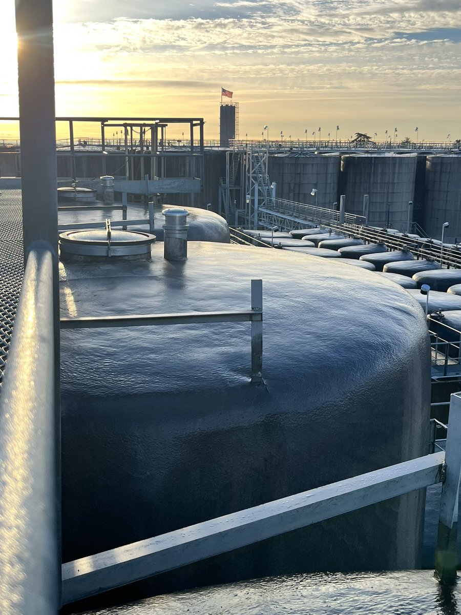 ind070's tweet image. Life as of lately :)