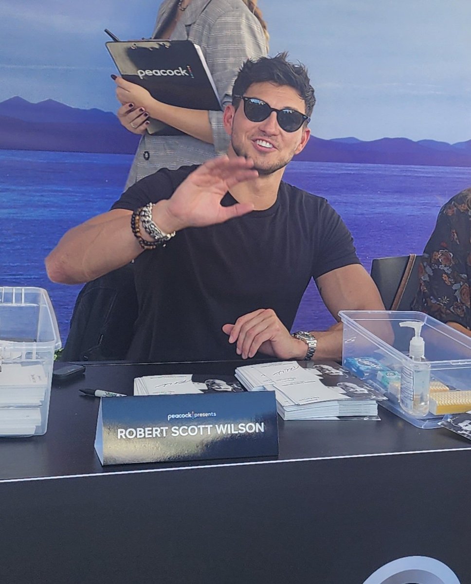 teamxarah's tweet image. A couple of Rob and Emily from their booth. #Thalex #days #dayofdays2023