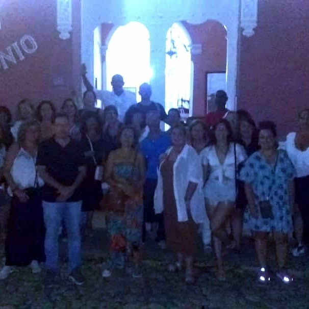 Grupo de agentes de viaje de España visita el Restaurante Don Antonio.
#retauranteDonantonio
#palmarestrinidadss
#palmaresCuba
#CubaÚnica
#simplementejuntos