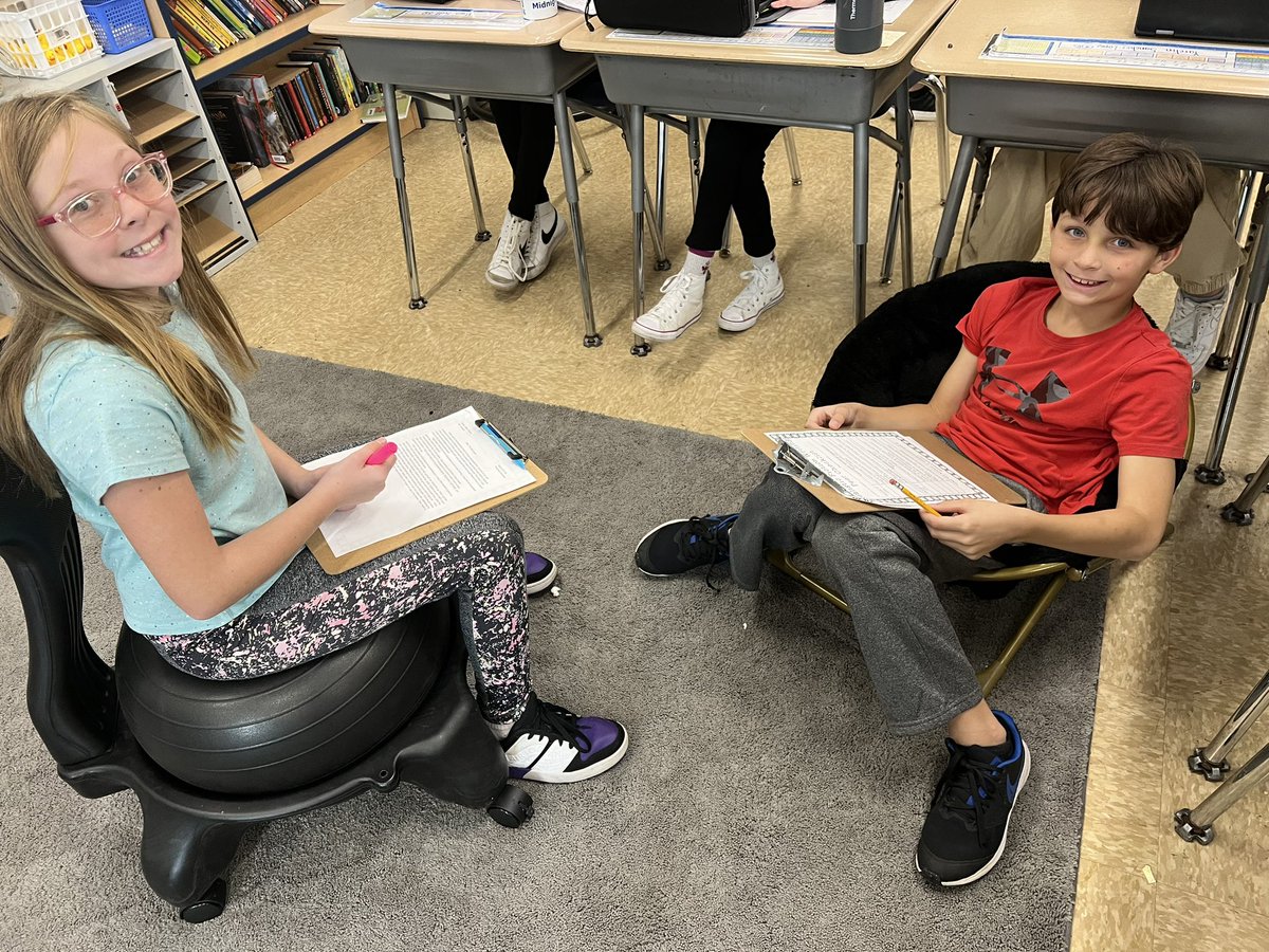 Ms_Cronolly's tweet photo. "Peer editing: where great minds collaborate to make writing even better. πβ¨ #PeerEditing #WritingCommunity #Collaboration" @mrscabrera918 @LomsPrincipal https://t.co/rpoUHQtIof