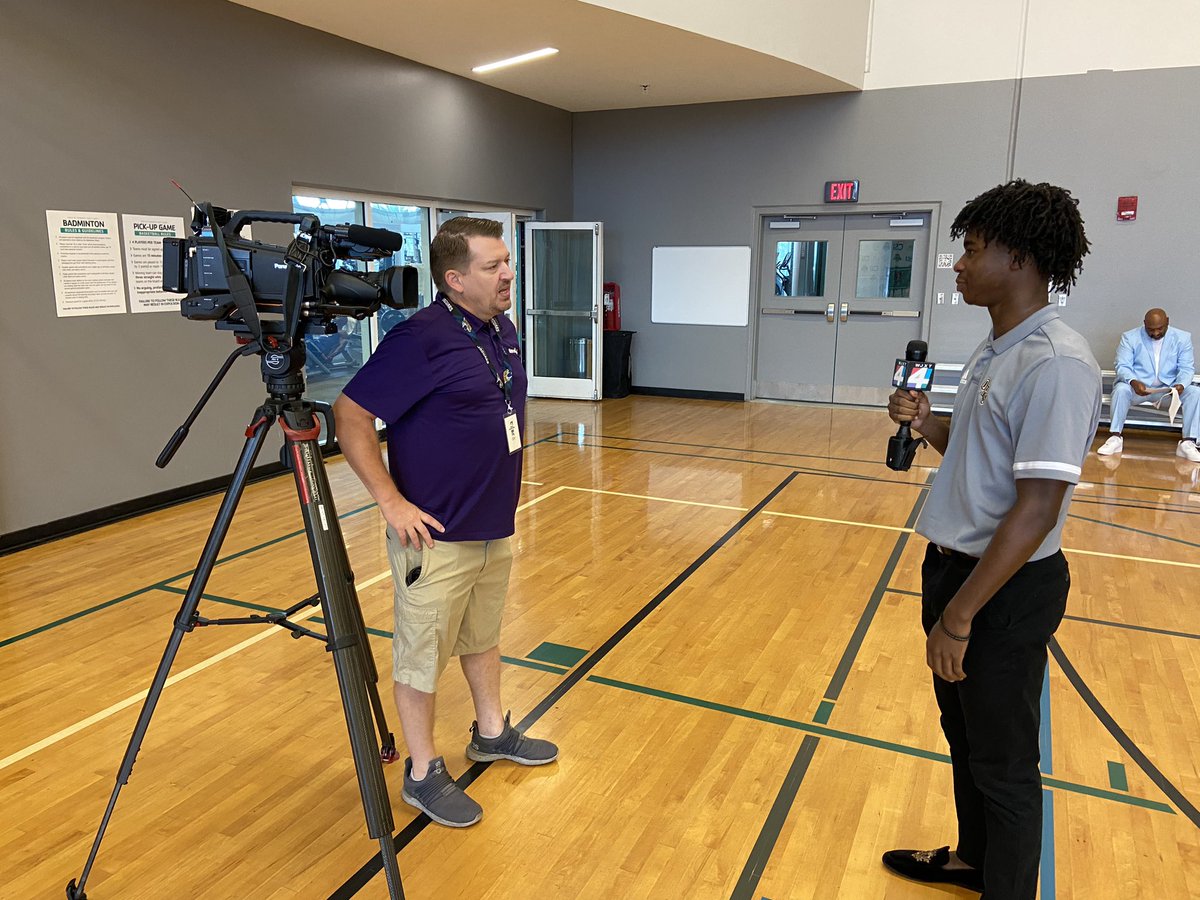 OHS⚔️KNIGHTS🏀 (@ohsknightsbball) on Twitter photo Honored to represent Oakleaf High & Clay County in the High School 9:12 Fortegra Invitational the premiere basketball tournament around. Thank you to <a href="/AirstreamV/">Airstream Ventures</a>, Alan Verlander and all involved in making the press conference & high school media day a success. #GoldBlooded Honored to represent Oakleaf High & Clay County in the High School 9:12 Fortegra Invitational the premiere basketball tournament around. Thank you to <a href="/AirstreamV/">Airstream Ventures</a>, Alan Verlander and all involved in making the press conference & high school media day a success. #GoldBlooded