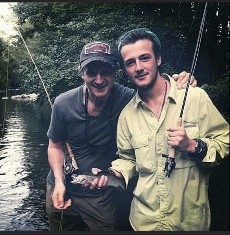 LIAM NEESON FAN• tweet media