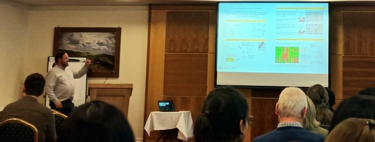 Advanced Glycoscience Research Cluster, Galway, (@glycoscience) on Twitter photo Dr S Cunningham. Discrimination of pathogens, S.aureus, using their CPS serotypes using recombinant antibodies and arrays from <a href="/glycoscience/">Advanced Glycoscience Research Cluster, Galway,</a> <a href="/csgontour/">Michelle Kilcoyne</a> supported by @scienceirel <a href="/Galway_Research/">University of Galway Research & Innovation</a> Dr S Cunningham. Discrimination of pathogens, S.aureus, using their CPS serotypes using recombinant antibodies and arrays from <a href="/glycoscience/">Advanced Glycoscience Research Cluster, Galway,</a> <a href="/csgontour/">Michelle Kilcoyne</a> supported by @scienceirel <a href="/Galway_Research/">University of Galway Research & Innovation</a>