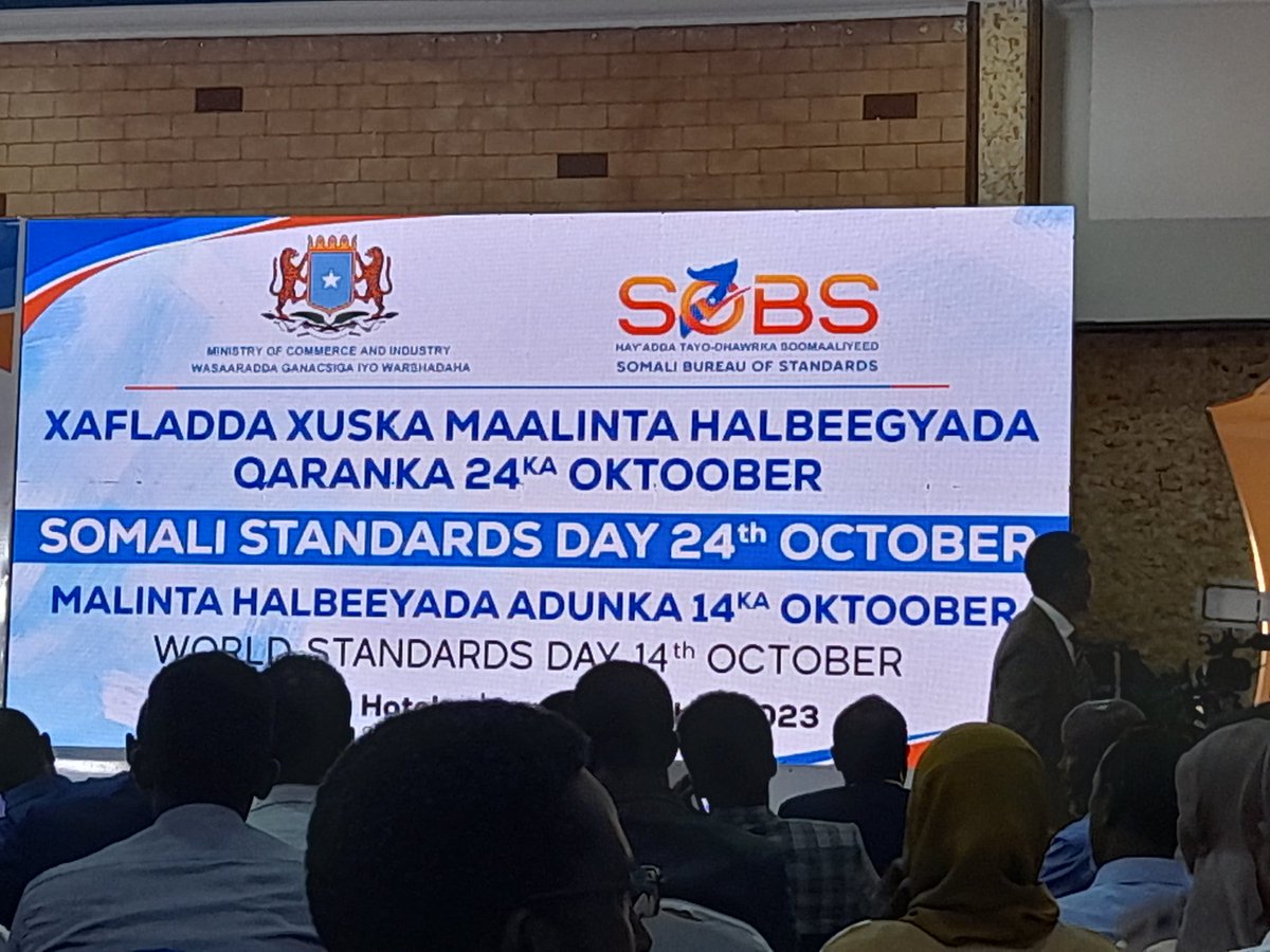 maxamed_cidole's tweet photo. Waxaa sharaf ii ah inaan ka qeyb galo xuska maalinta halbeegyada qaranka somaaliyeed. 

Halbeegu  wuxuu  muhiimad   u leeyahay bad qabka bulshada, degaanka iyo fududeynta ganacsiga. https://t.co/m0e88UXXN3