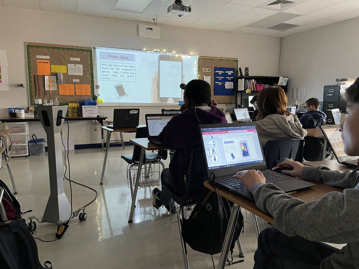 SThomas_SRMS's tweet image. Perfect alignment and student engagement in 8th grade RLA and social studies @Hernando_MS! Keep on #chasing100 @Vlopez_HMS @martiv_HMS @rgandara_HMS @imalvillar_HMS @LRocha_HMS