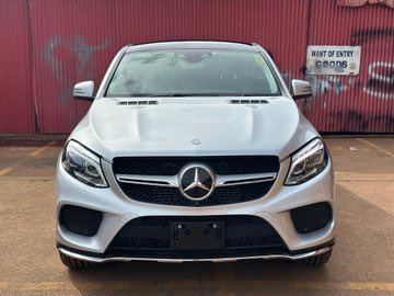 Sir_vic68's tweet photo. You need it we gat it
It’s a 2017 model
3.0L Diesel engine
At 250M only
#call_0757758016_0785602317
#victor_motors_ug #future_clients #negotiable #carsug https://t.co/nYhY14wQpS