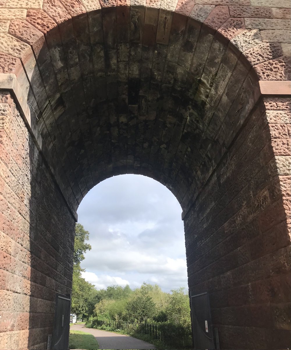 Gateway - creative walk and workshop
Fri 27 Oct, 10am-1pm

Join an artist and poet for a creative walk to gather creative ideas that capture a sense of place, followed by a workshop to reflect on the walk. 

£5
For 16yrs+ 

For more info and to book visit: ticketsource.co.uk/chestercontemp…