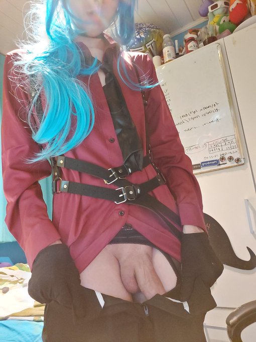 Oh noo my pants accidently slipped down https://t.co/ourjSvrnug<a href="/tag/bulge"class="tags"><span>#bulge</span></a><a href="/tag/twink"class="tags"><span>#twink</span></a><a href="/tag/femboy"class="tags"><span>#femboy</span></a>