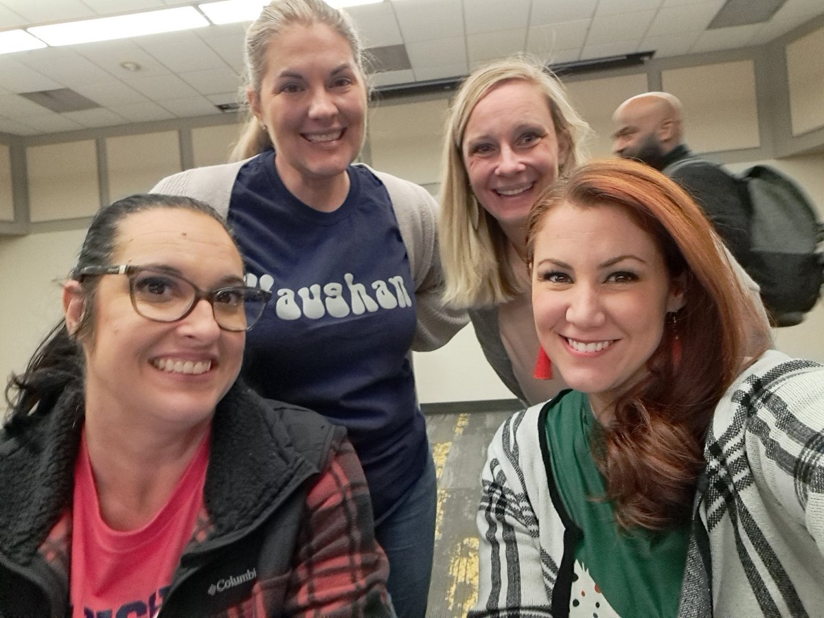 KMurrayvaughan3's tweet photo. Such a fun day at the STEM Innovation Academy! #STEMCobb #CobbIA https://t.co/WBvrUlvuvT