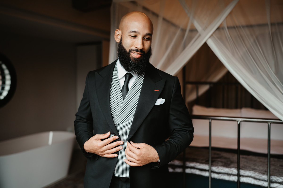 SiagiStylist's tweet photo. Mr Williams draped in a 3 piece JKN bespoke suit for his wedding. It was an honour curating this ensemble✨ https://t.co/rUe1wDLHU7