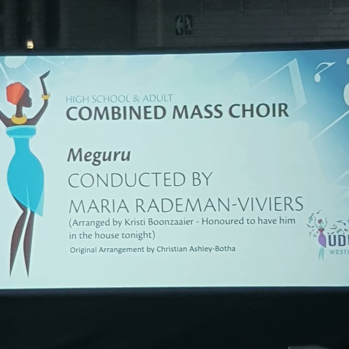 MediaForge's tweet photo. PolyForger Kristi Boonzaaier's arrangement of Meguru got performed at Sunday's Udumo Cape Town event. There were a *1000* singers on stage!
1️⃣0️⃣0️⃣0️⃣ singers! 😱
A huge shout out to Maria Viviers for this incredible performance
#polyforgemedia #ccnf #udumo #choir #masschoir https://t.co/uFpxIhvfvk