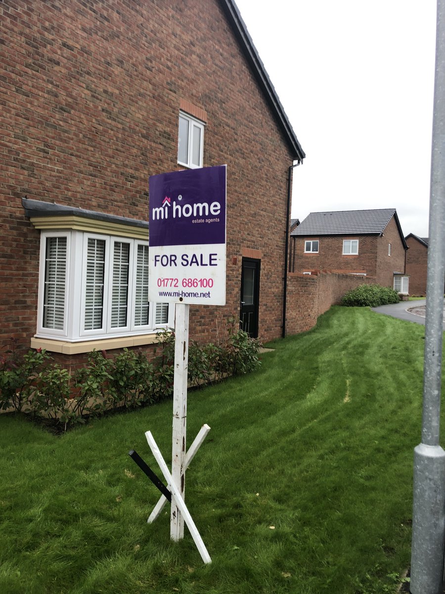print_here_'s tweet photo. Greenfield Lane, Newton, Preston, PR4
#Preston

https://t.co/gfR1ptoKYu https://t.co/Ue428uaIHa