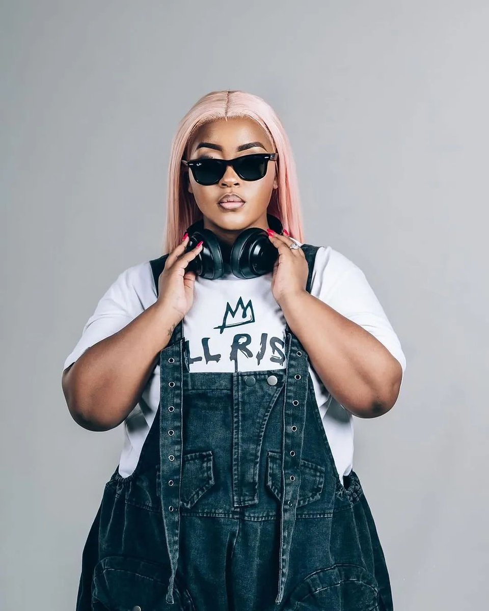 MDNnewss's tweet photo. Gogo Skhotheni launches a new career as a DJ. https://t.co/0nH0Uz6MH0