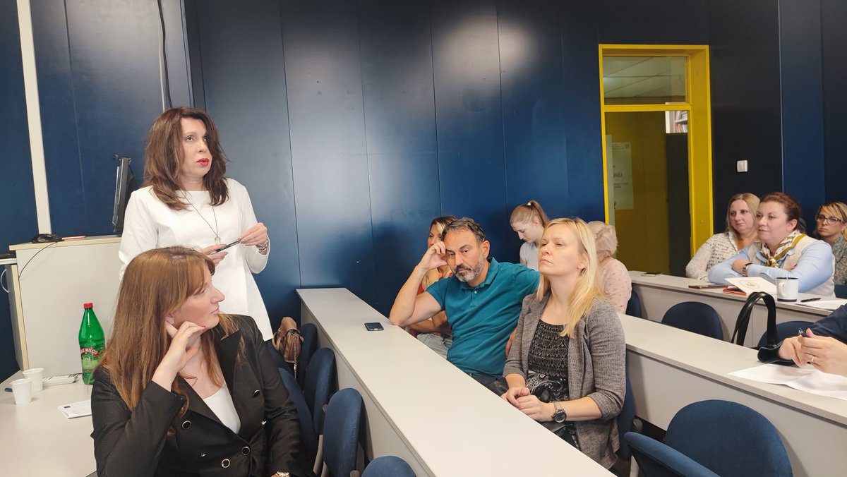 EXtremeClimTwin's tweet photo. EXtremeClimTwin successfully organized Lunchtime Talk #3 in a Colleagues to Colleagues series on  October 20!!!
#extremeclimtwin #H2020 #HorizonEurope #stecci #restore4life #colleaguestocolleagues #ResearchandInnovation #impact #H2020 #weloveourjob https://t.co/f3cwDwZTBB