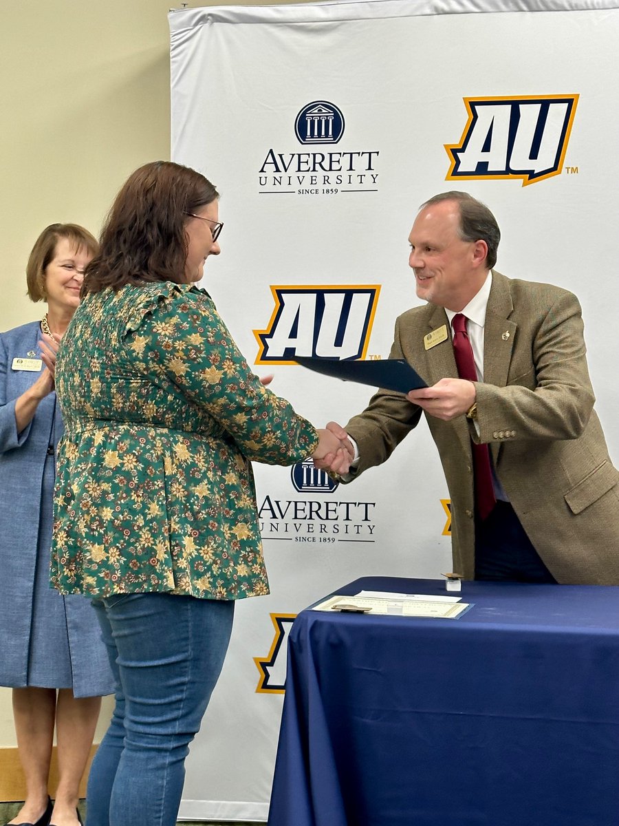 Faculty of the Averett University Education Department welcomed new teacher candidates into the education program during the October 16th Celebration of Success. Thank you, Dr. Tiffany Franks, Averett University President, for sharing the opening remarks! Congratulations to all!
