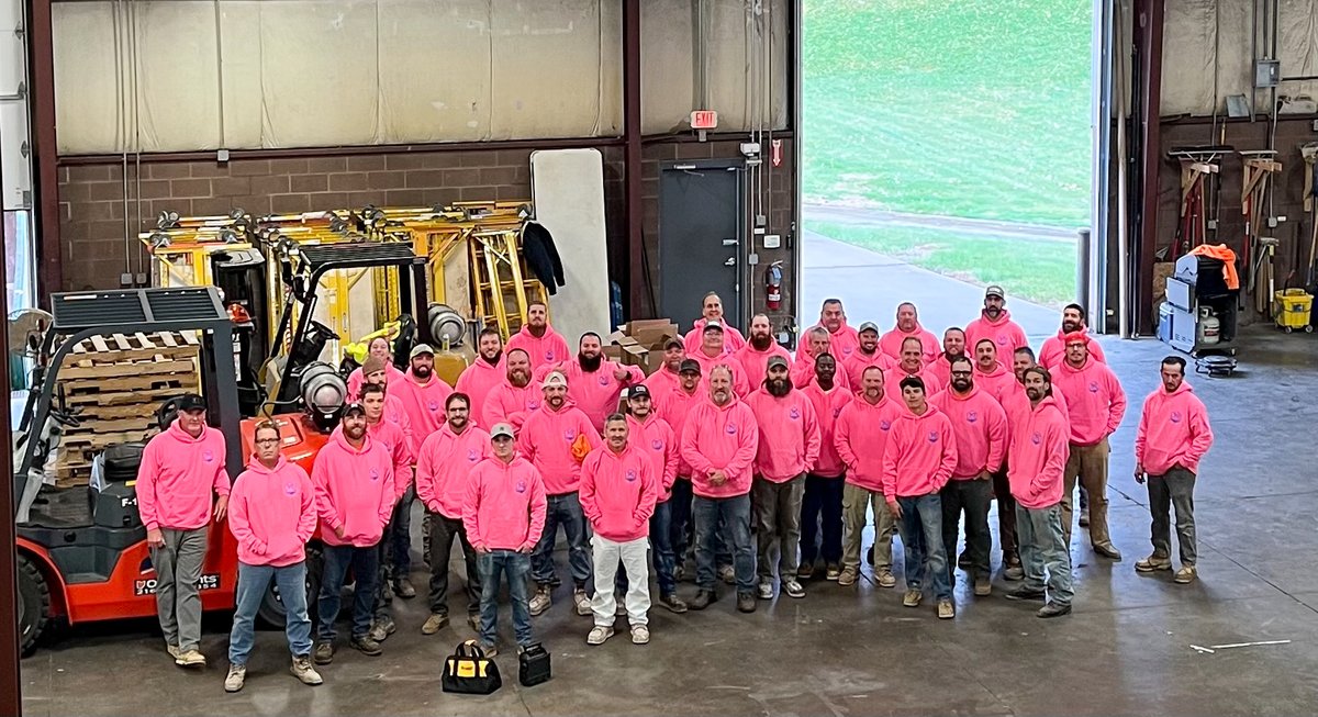 Hammond's field staff are our "boots on the ground".  These men and  women are working out on our job sites every day constructing facilities  for our clients. Last week, we spent time with this group to focus on employee development and  distribution of upgraded tools and gear.