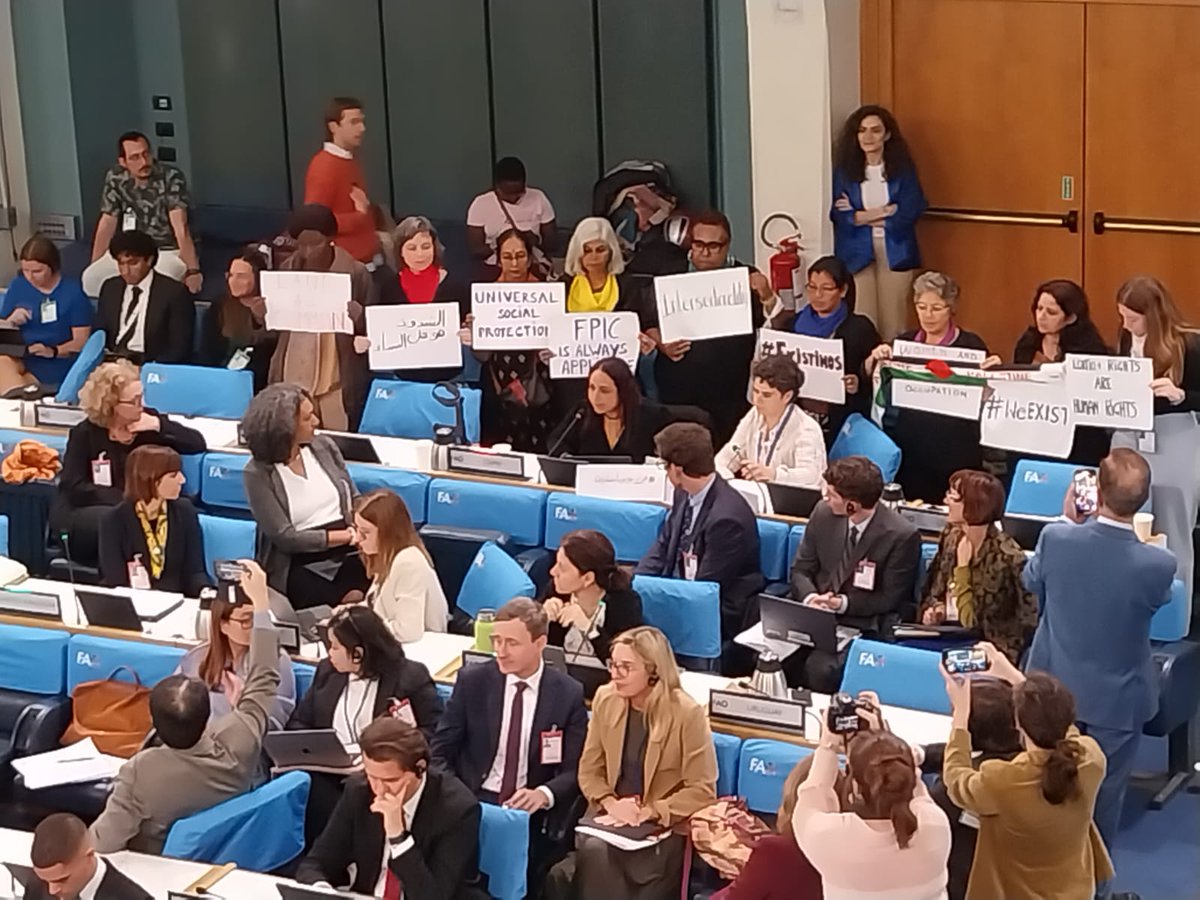 CSM4CFS's tweet photo. 🚨Today the #CFS51 plenary endorsed the CFS Voluntary Guidelines on #GenderEquality. 

Don't miss the powerful statement delivered by Paola Romero and Paula Gioia from the CSIPM Women and Gender Diversities Working Group! 
 #WeExist 👉🏾https://t.co/PuASX8mnZx https://t.co/oK7tt667ff