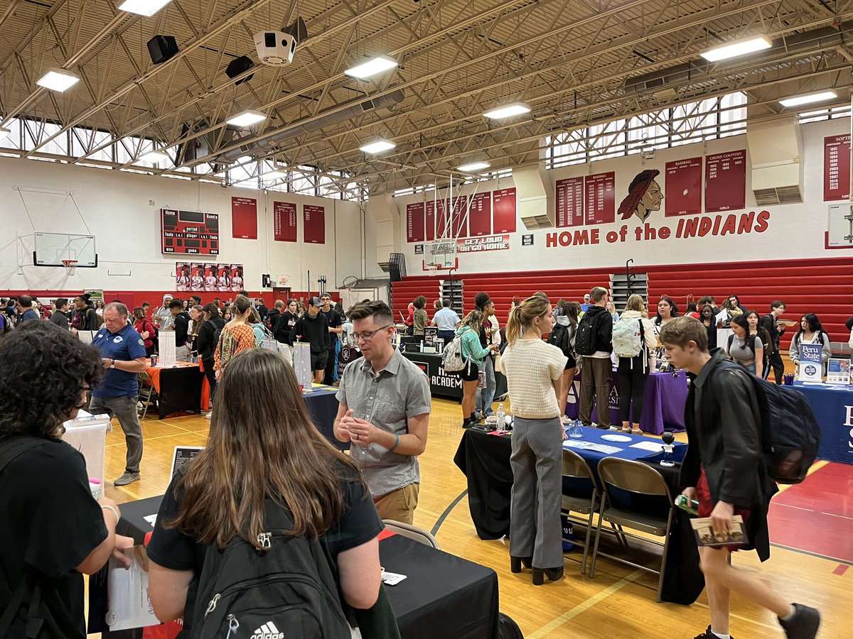 Fort Osage College & Career Adviser (@fortoadviser) on Twitter photo What a great day for our <a href="/FortOsageSchool/">Fort Osage</a> high school students to learn about their opportunities for after high school! #FortProud What a great day for our <a href="/FortOsageSchool/">Fort Osage</a> high school students to learn about their opportunities for after high school! #FortProud