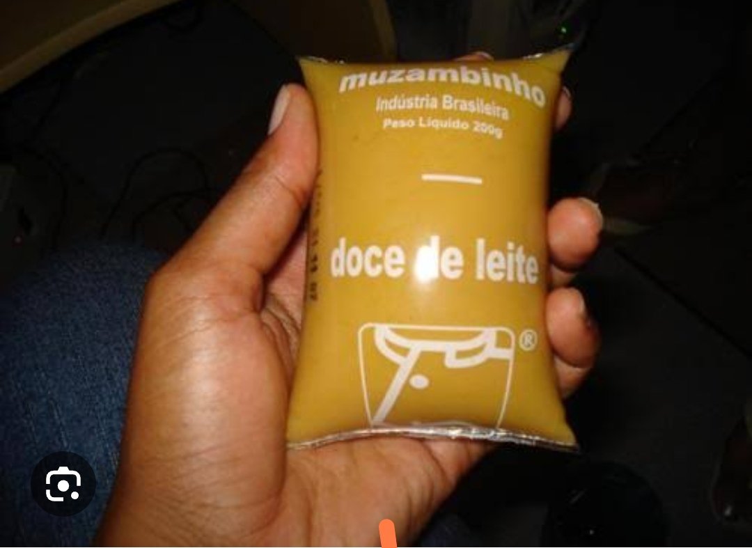 jovembene's tweet photo. É eu al mossar que bate a vontade de um docin. Foda! https://t.co/TTKCCrYa8B