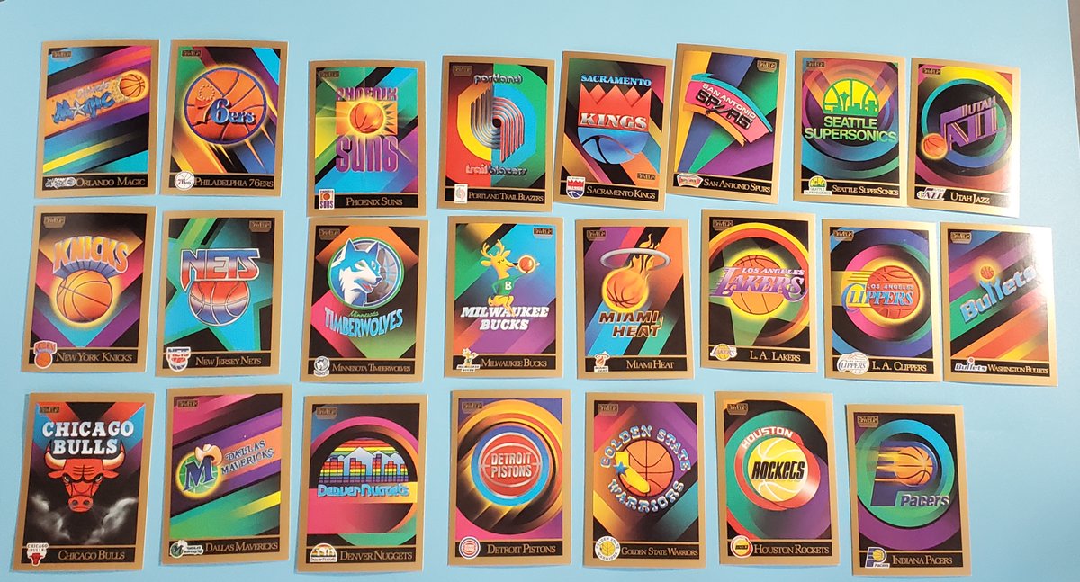 PrimetimeHFS's tweet photo. Item #38 some team logos
Starting amount: $1
Bid in increments of $.50
Comment amount to bid. Ends 10/29 at 8pm ET.

See our pinned tweet for details.

All cards included. Same cards are in all photos

Retweet to be entered to win a 2021 Prizm DP Football blaster #BBPAuction https://t.co/kgtcn2p73o