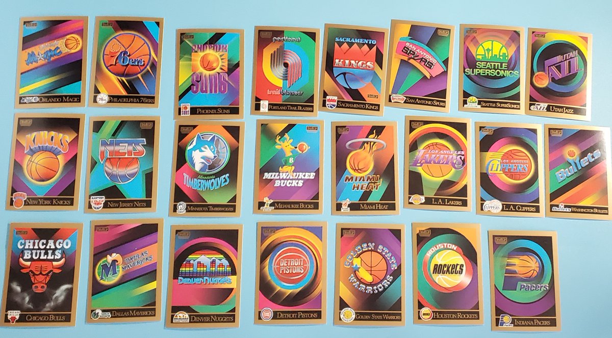 PrimetimeHFS's tweet photo. Item #38 some team logos
Starting amount: $1
Bid in increments of $.50
Comment amount to bid. Ends 10/29 at 8pm ET.

See our pinned tweet for details.

All cards included. Same cards are in all photos

Retweet to be entered to win a 2021 Prizm DP Football blaster #BBPAuction https://t.co/kgtcn2p73o