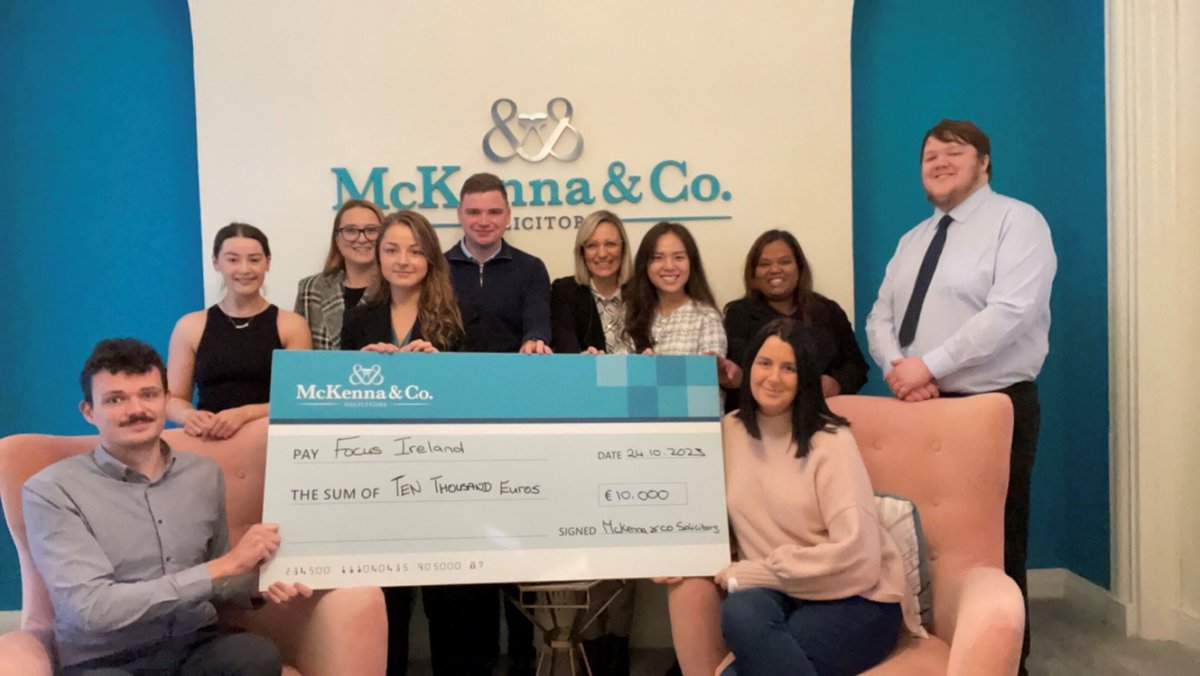 We are delighted to hand the €10,000 raised for our shine a light light in aid of the homeless to Focus Ireland 

#shinealight2023 #focusireland