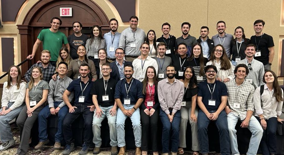Ciampitti Lab (@ciampittilab) on Twitter photo 🌱WE ARE CIAMPITTI LAB 🌱
We are proud of our team! Yesterday, we participated and collaborated in the <a href="/DA3_Symposium/">DA3_Symposium</a>
It was a great experience, and we had the opportunity to meet awesome people!
#WeAreCiampittiLab 🌱WE ARE CIAMPITTI LAB 🌱
We are proud of our team! Yesterday, we participated and collaborated in the <a href="/DA3_Symposium/">DA3_Symposium</a>
It was a great experience, and we had the opportunity to meet awesome people!
#WeAreCiampittiLab
