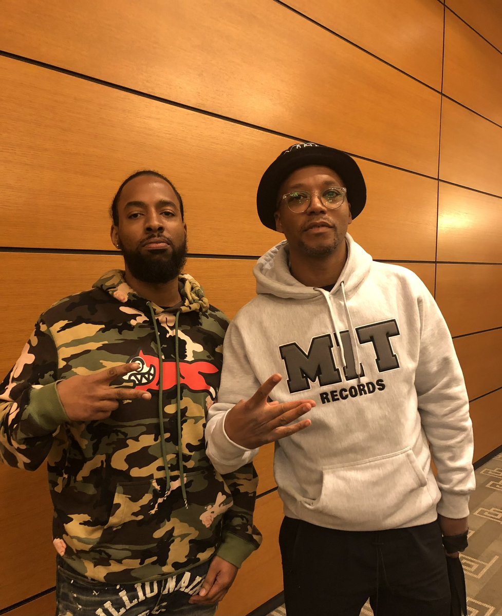 TheRealMYTH1's tweet photo. Met @LupeFiasco at a music event about black history. Cool guy https://t.co/Qt4oaPSP1H