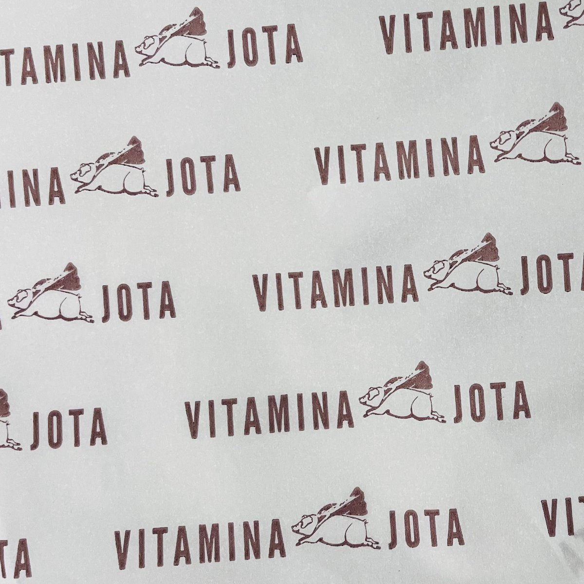 hergocon's tweet photo. la Navidad is coming…… pero el jamón ya ha llegado 😍
@MaxiPortes #vitaminajota #jamón #babear #wineandham 
👏🏽👏🏽👏🏽👏🏽👏🏽👏🏽👏🏽 https://t.co/n6lbOc4k4n