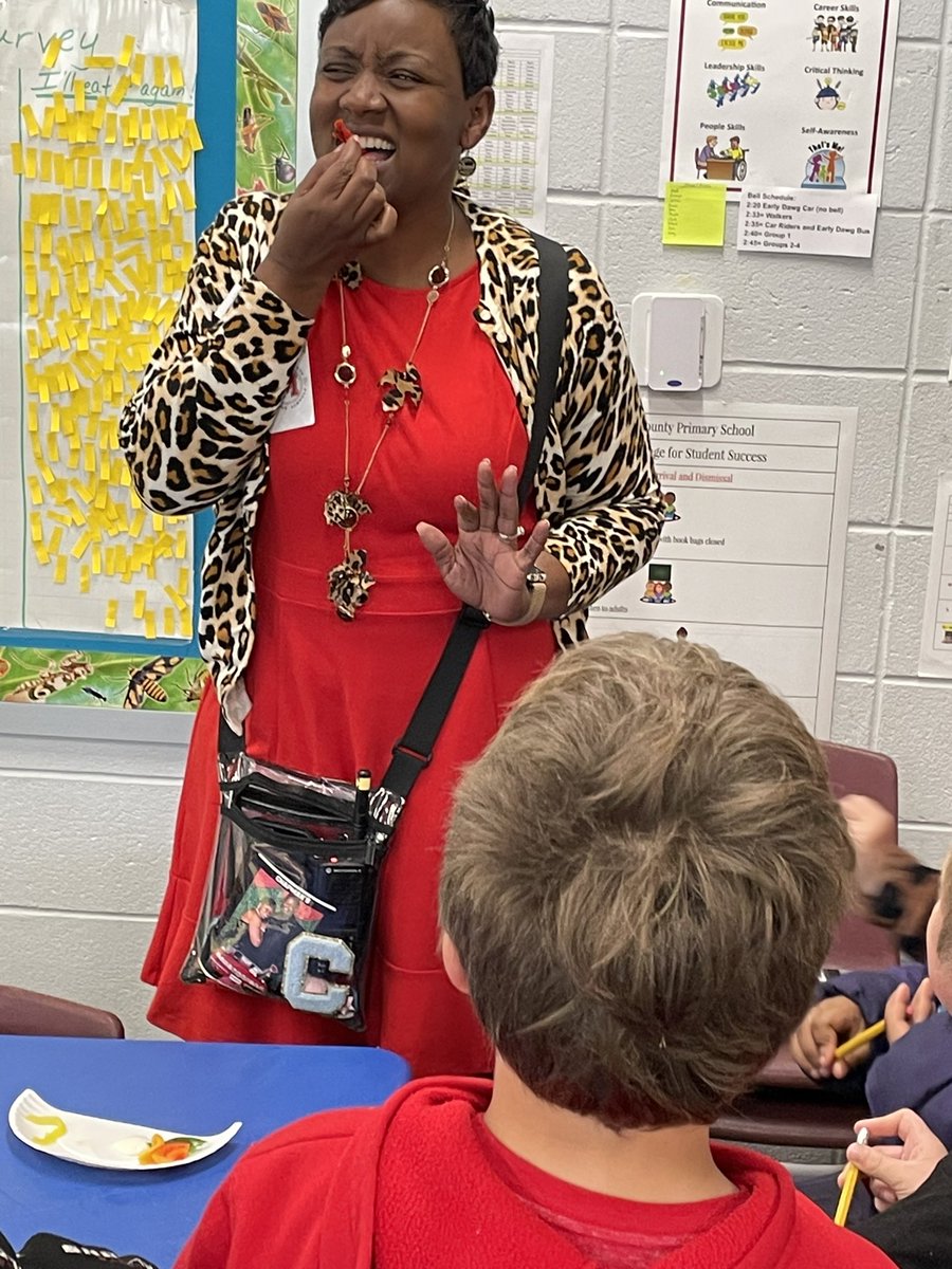 LovePrimarySTEM's tweet photo. @GeorgiaOrganics #pepperpalooza @GaDOEScience @STEMGeorgia @FarmtoSchool  36 F2S lessons on peppers! 862 students and 1 Principal tasted peppers and voted in our school-wide Taste Test! That’s a lot of peppers!🫑🫑🫑🫑🫑🫑🫑🫑🫑🫑🫑🫑🫑 https://t.co/40n5FsMnGi