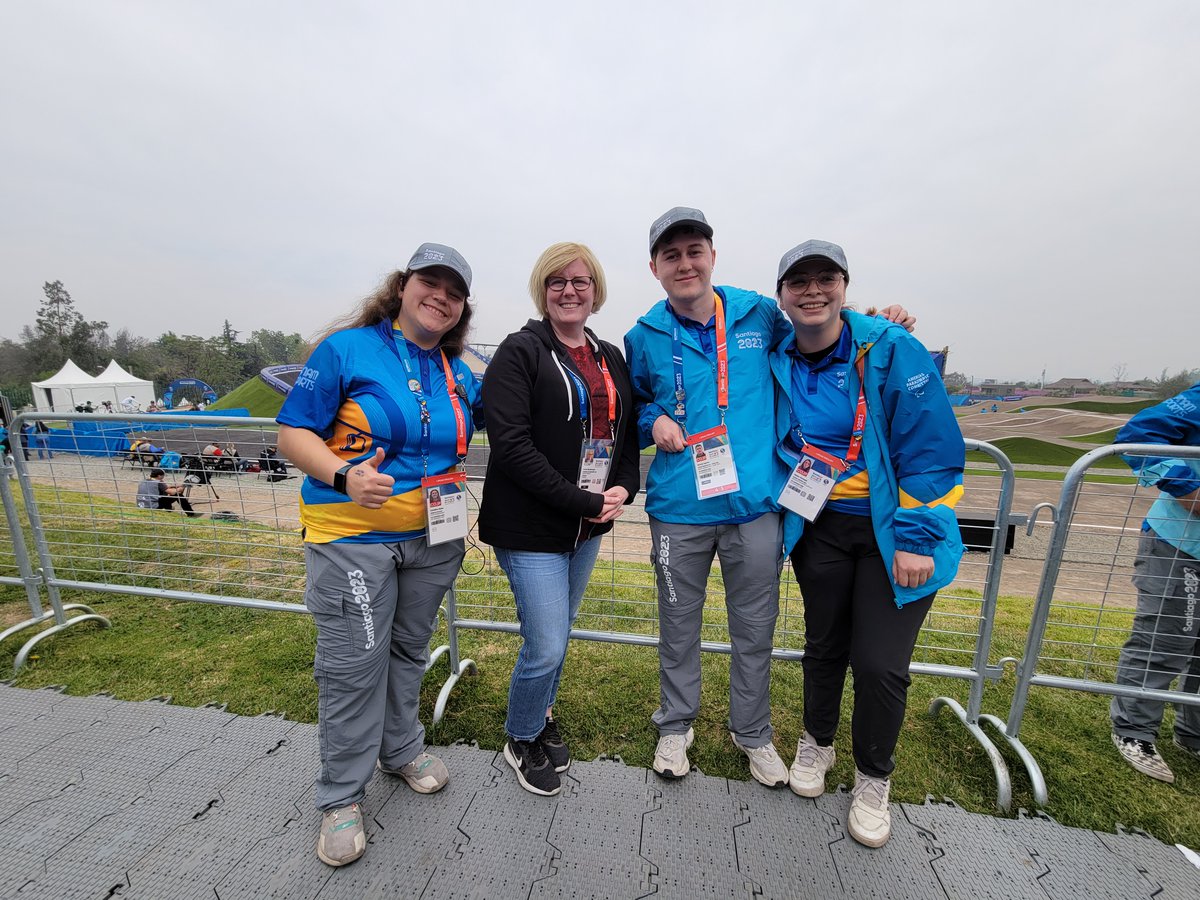 Over the past few days, Minister Carla Qualtrough cheered on @TeamCanada athletes, met with sport partners and attended bilateral meetings with her counterparts from the Americas during the #Santiago2023 Pan American Games. #SportCanada 🍁 📷 1 - Darren Calabrese/COC
