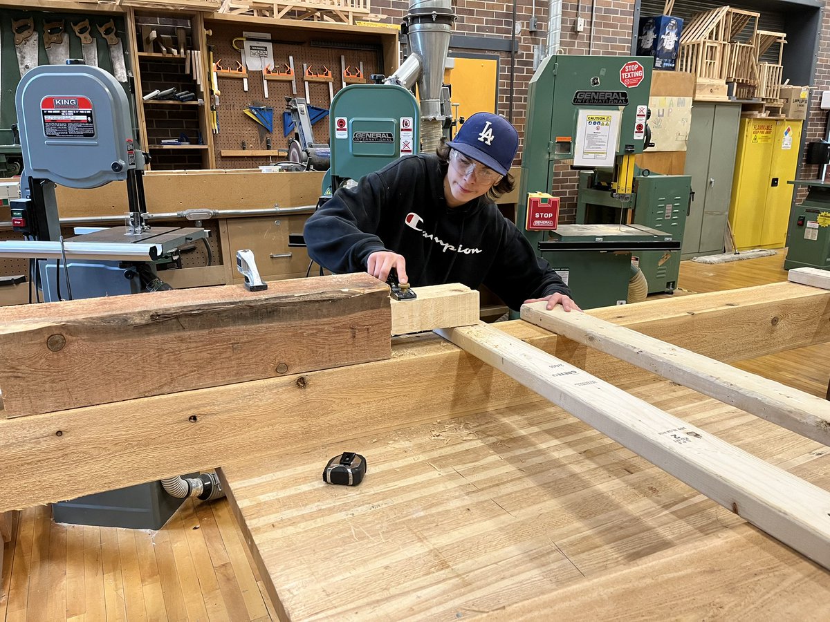 Check out these square timber kiosks built for Petawawa Terrace Park! Take a walk through the trails and see if you can find all 6! Great Community partnership with C de B! @RCDSB #MCS.