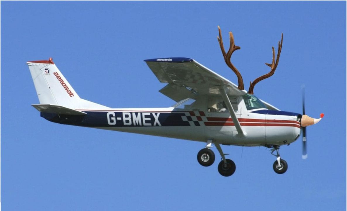 GPAPassenger's tweet photo. 🎁 Looking for the perfect gift?
🛫Check out Prestwick Flight Centre's flight experiences and create unforgettable memories.
Visit 🔗 https://t.co/Bt39ZU0Cb5 for more information
#flightexperiences #giftideas #PrestwickFlightCentr https://t.co/Z5h67ld8c7