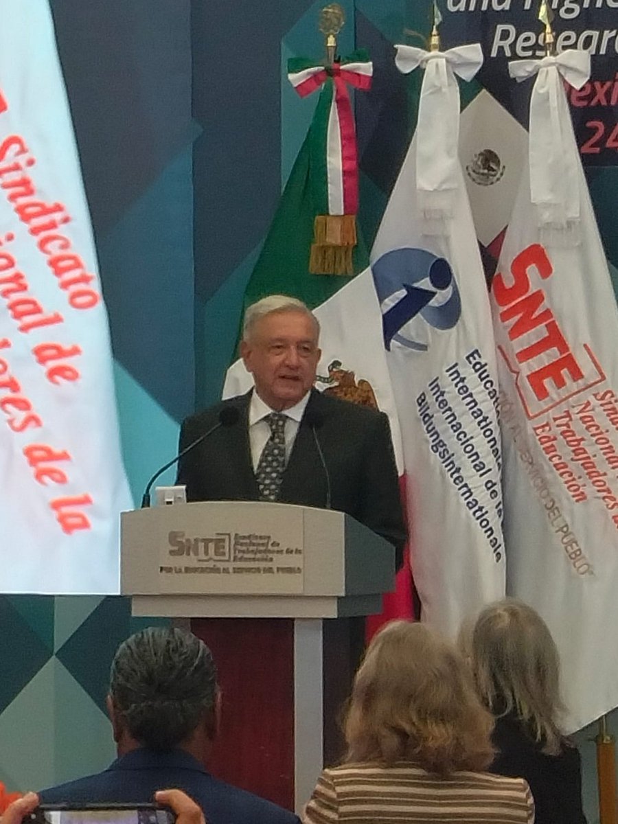 snteseccion32's tweet photo. Las maestras y maestros del #SNTE...https://t.co/13uUjELcj9

En el #SNTE32 y en el #EquipoPolítico ¡Todos somos Uno y Uno somos Todos!.

#EducaciónPública

@eduint #SNTE
#IFHERC2023
#PorLaPública
#CreamosEscuela
#GoPublic
#FundEducation
#EnsembleOnFaitÉcole https://t.co/cVQcLTSwjx