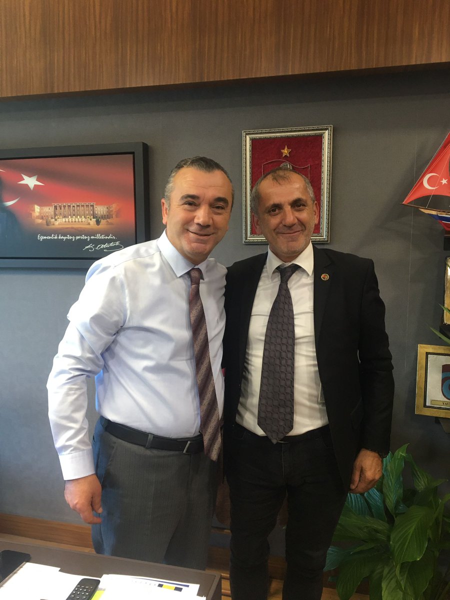 Metin09672895's tweet photo. Trabzon İyi Parti Mv. sn. Yavuz Aydın’ı Gazi Meclisimizde ziyaret edip, hayırlı olsun dileklerimizi ilettik.
Kıymetli Vekilimize misafirperverliğinden dolayı teşekkür ediyor,çalışmalarında muvaffakiyetler diliyoruz.🇹🇷
#Gazimeclis
#TBMM https://t.co/Lde9unCw1M