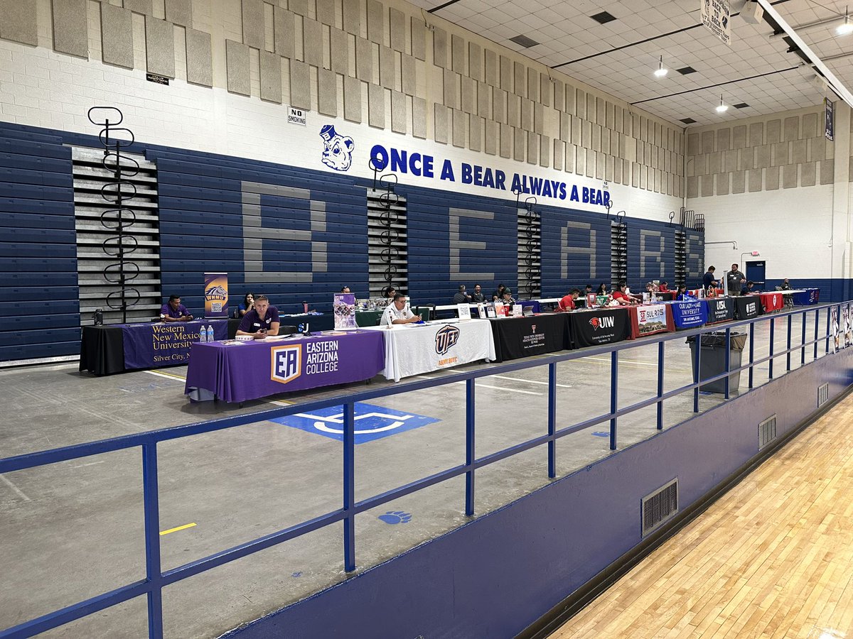 celestecjacquez's tweet photo. This afternoon our Seniors and Juniors have our TACRO event! Where they get to explore different colleges and ask questions to college/military recruiters! Our Bowie Bears are College Ready! 💙🐻💙 @rgandarilla99 @martypoza @martypoza @JesseHHdz @ETS_UTEP #StrongerTogether https://t.co/wB31FfF6G0