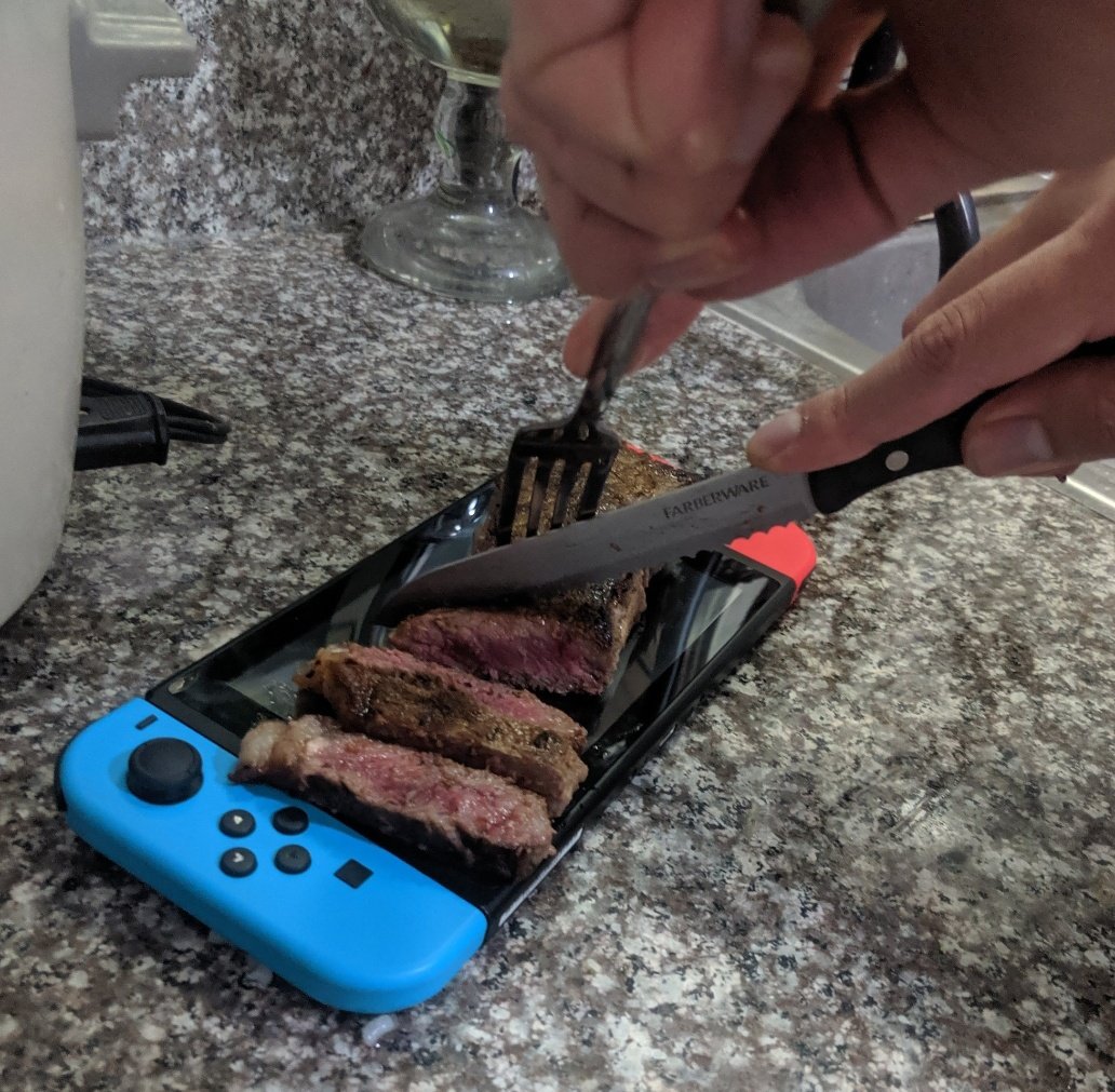 TrifSmash's tweet photo. https://t.co/aYEieRITO3