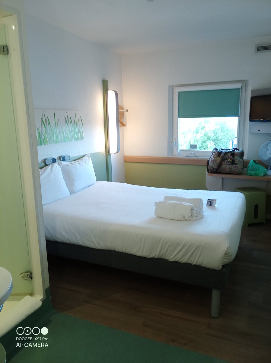 SusieJJX's tweet image. First time EVER away on my own. Nearly 3 hr drive, to a dive ,🤣 2 nights. I miss home  #worktraining #trainingcourse