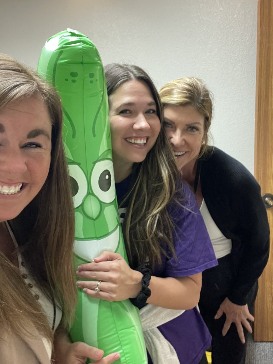 The greatest learning buddies this week! <a href="/MrsHrubyTCE/">Kristan Hruby</a> <a href="/becca_conn/">Becca Conn</a> Thankful to be on this Reading Academy journey with you! #CISDlearns