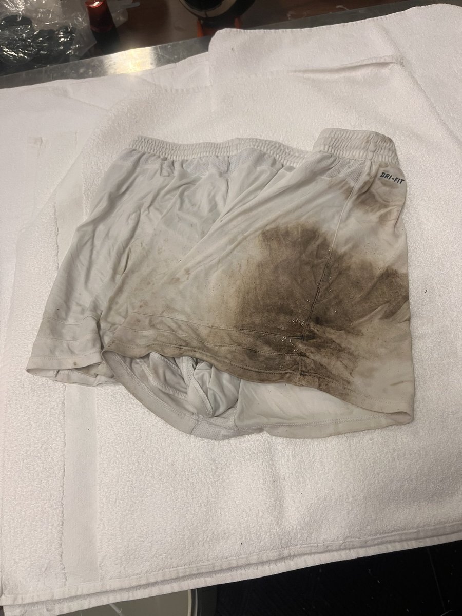 AndoverEq's tweet photo. UNX to the rescue! 

We are undefeated against grass stains this year! 

Let’s keep it going! 

@UNXChristeyns https://t.co/gtEcseVFA3