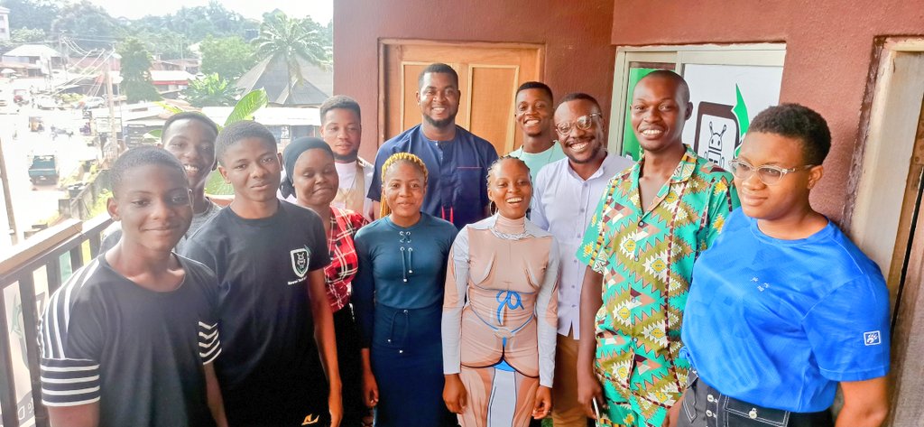 nnewitech's tweet image. Today, at Nnewi Tech Faculty:
JavaScript Master Class in Igbo.
Branding continued by @O_yelugo.
Surprise art presentation by Eagles Art.
Founder and faculty members in high spirits.
And many more.

#JavascriptProgramming #TechInNnewi #LearnTechSkills