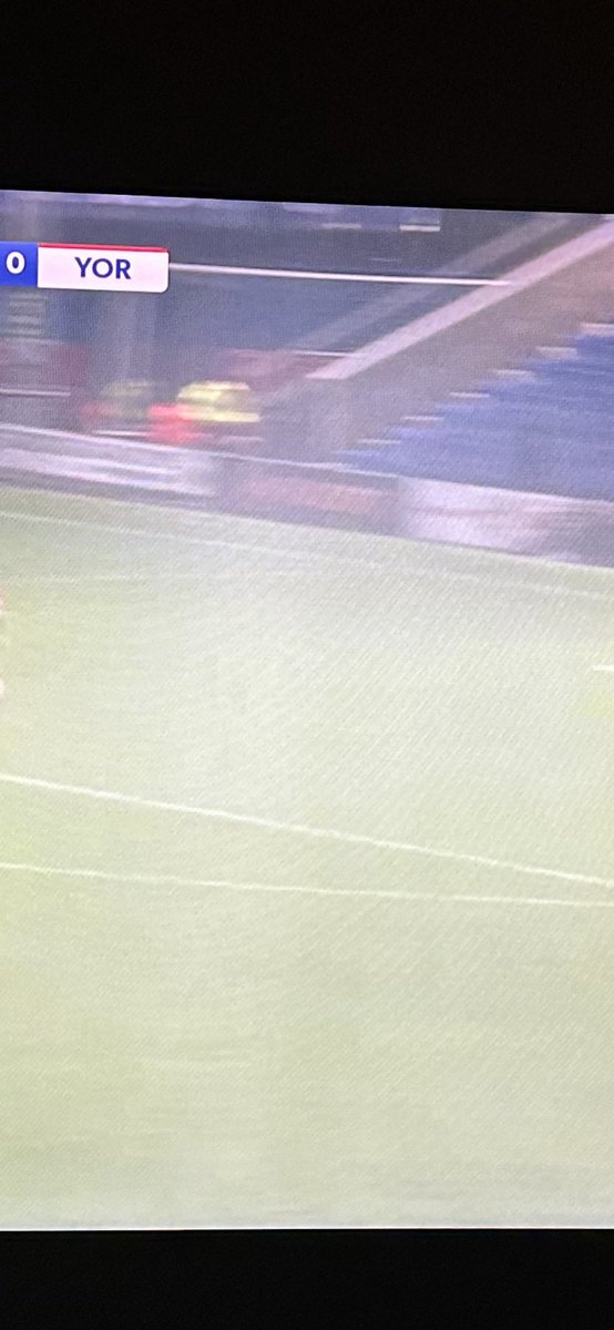 dirtymike1502's tweet photo. @TheVanaramaNL will someone please wipe the finger print off the camera lense at Chesterfield 🤦‍♂️ https://t.co/e89DYa6DUS